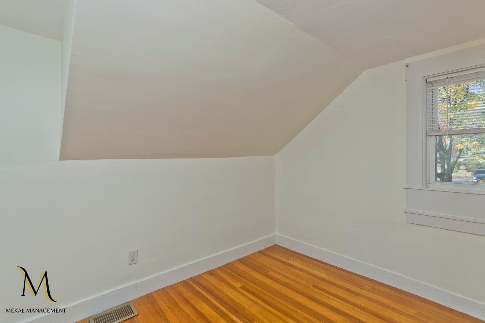 West Springfield House: 92 Maple St