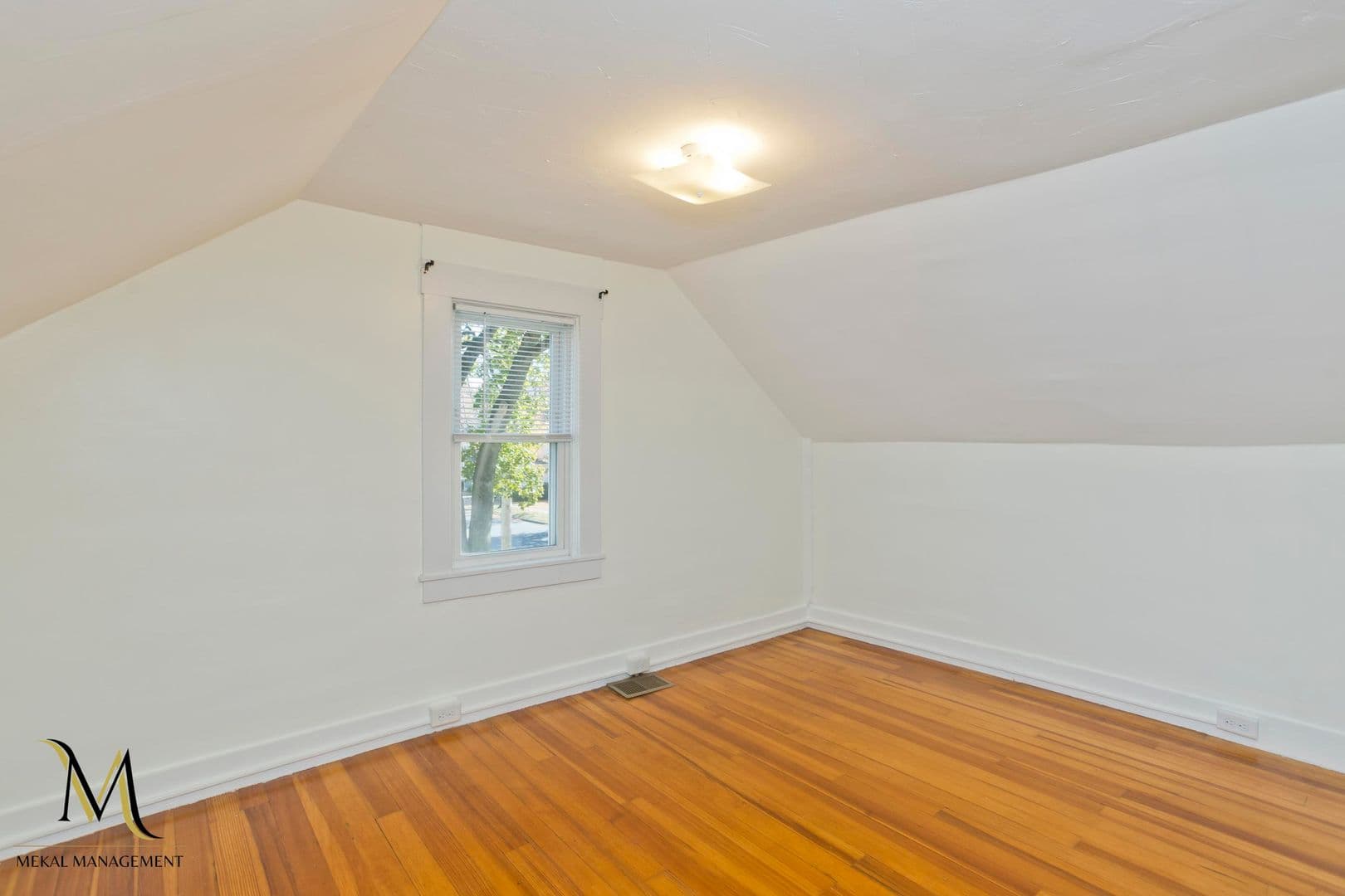 West Springfield House: 92 Maple St