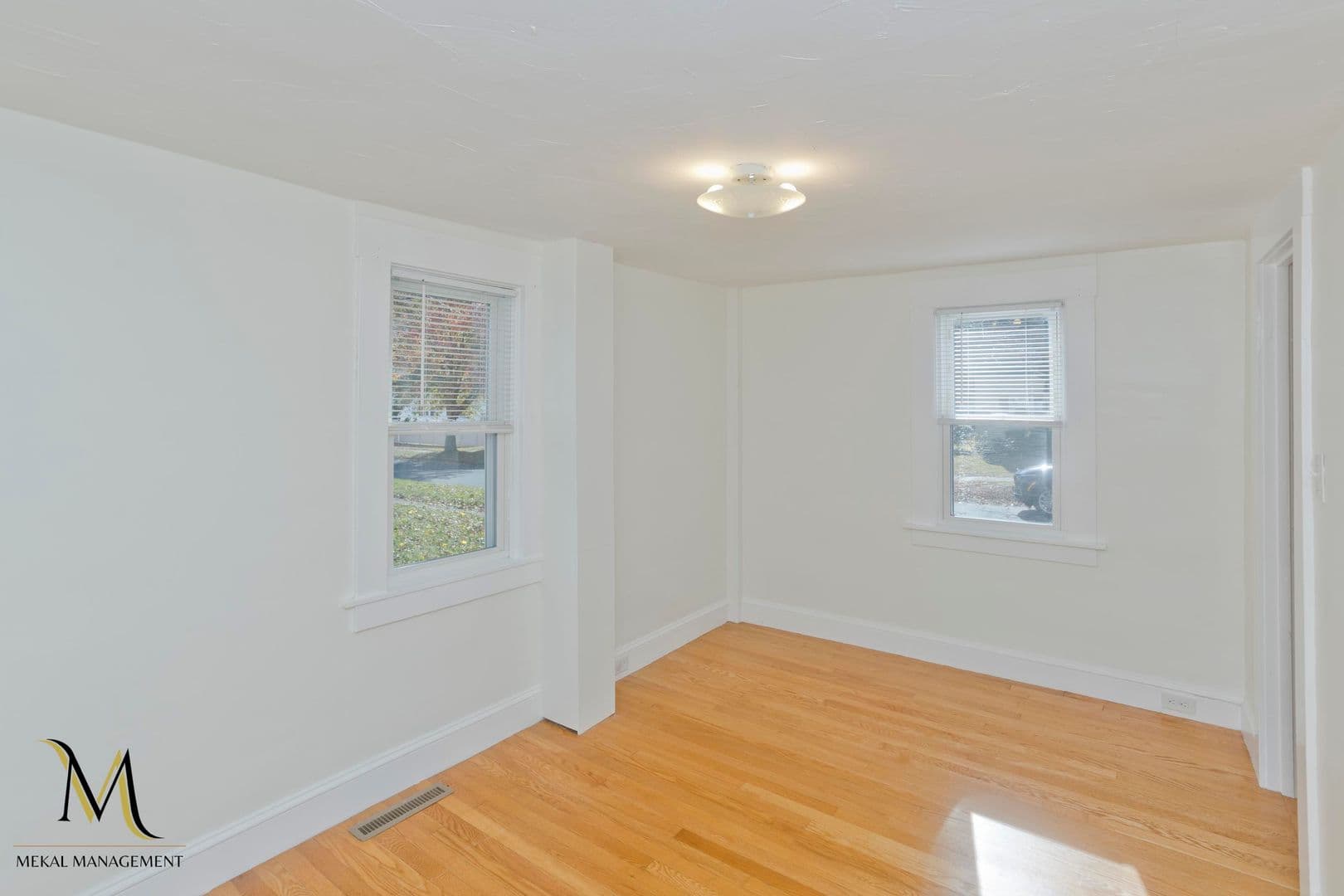 West Springfield House: 92 Maple St