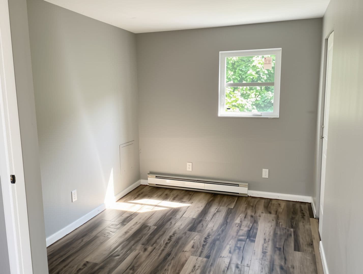 Easthampton Apartment: 9-29 West Lake Street/2-4 Culdaff Street
