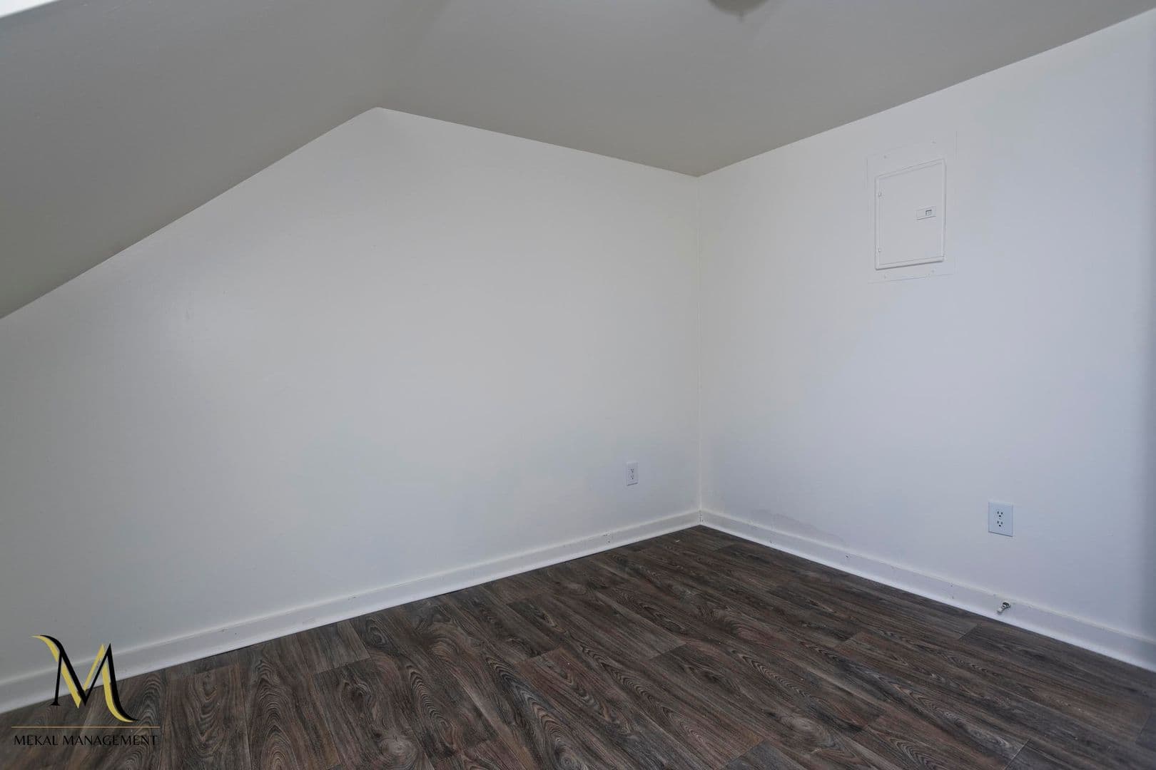 Ware Apartment: 61 West St