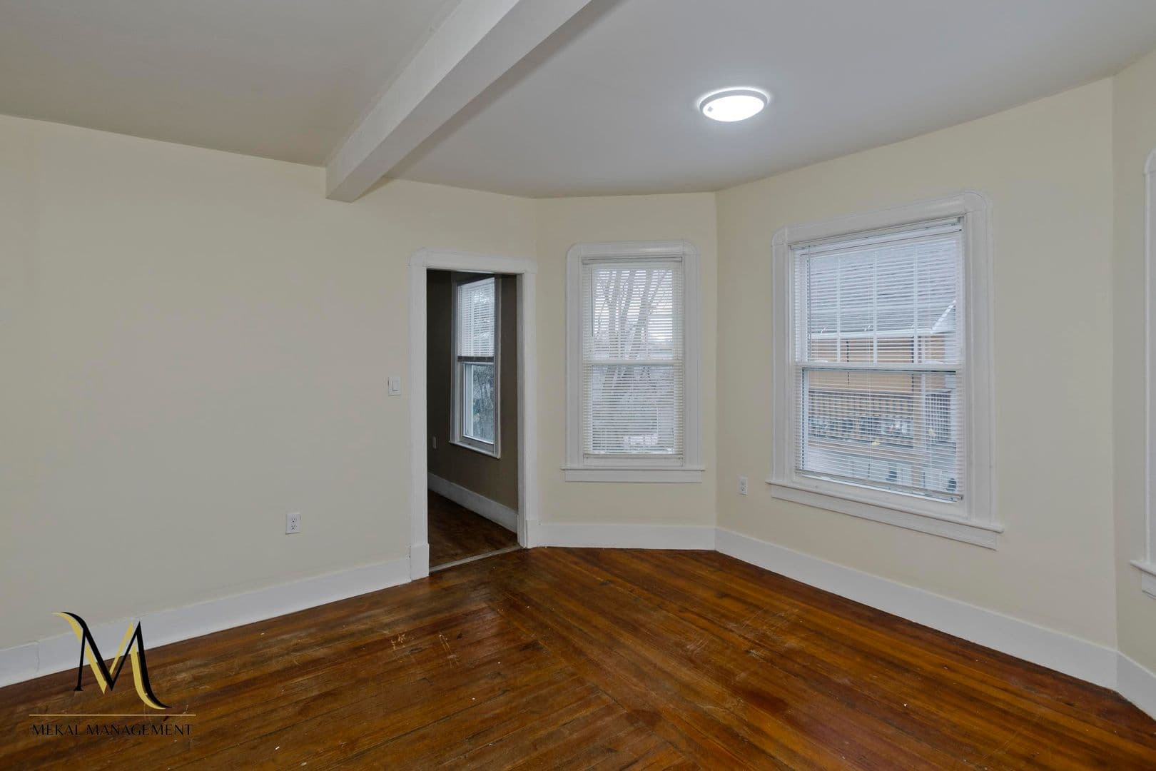Springfield Apartment: 54 Clantoy Street