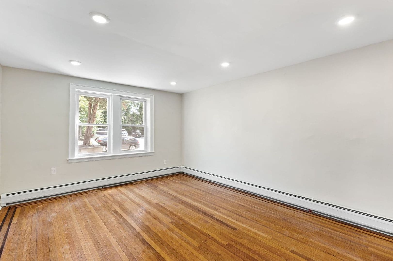 Montclair Apartment: 55 Grove Street