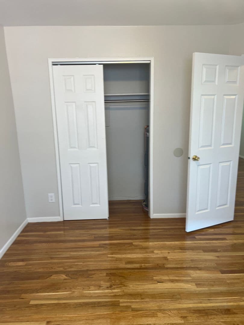 Hackensack Apartment: 97-115 Myer St
