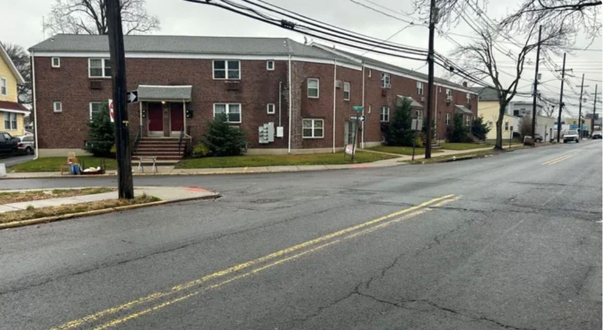 Ridgefield Park Apartment: 1 Oak St