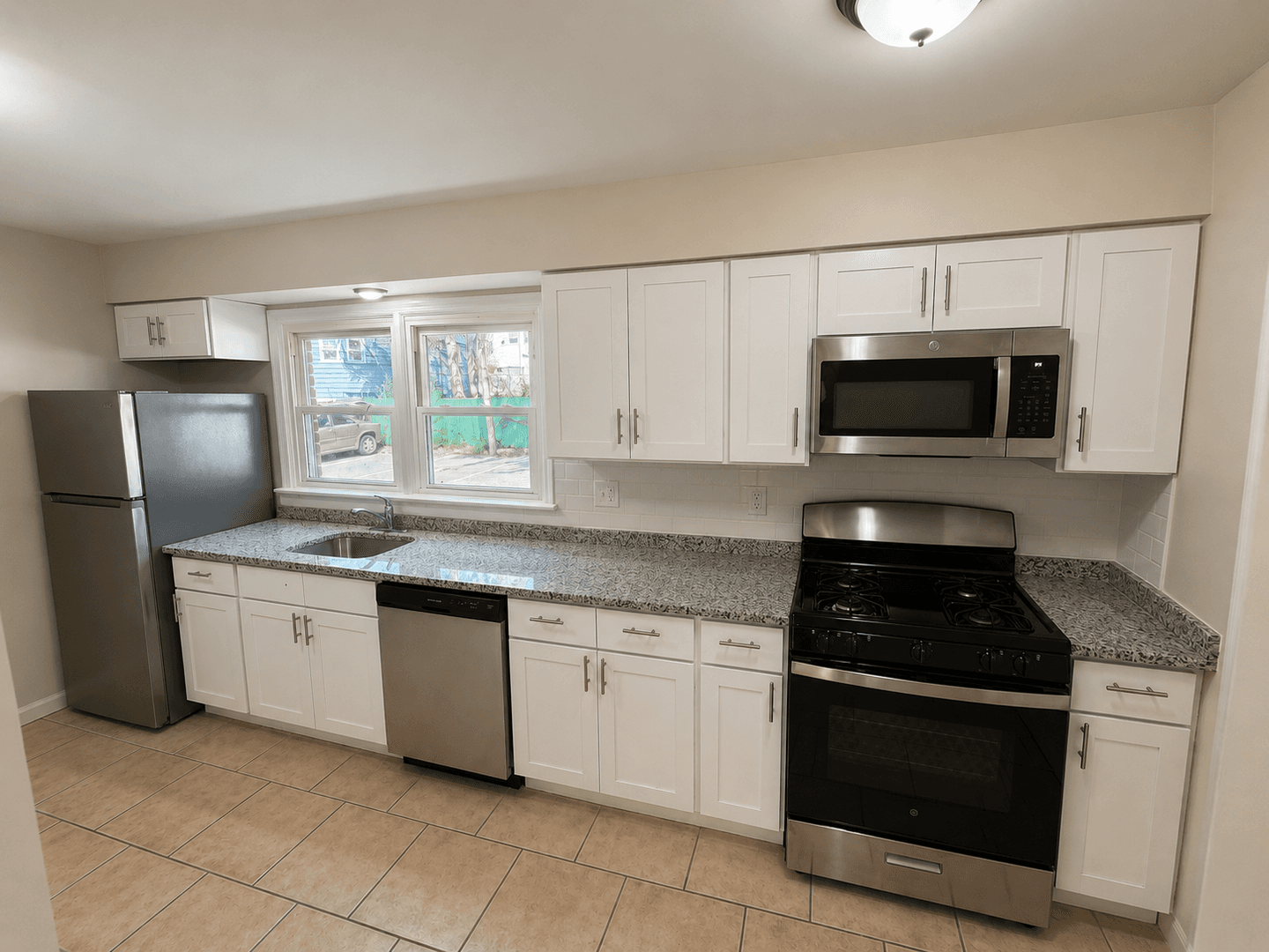 Highland Park Apartment: 233-251 South 8th Ave