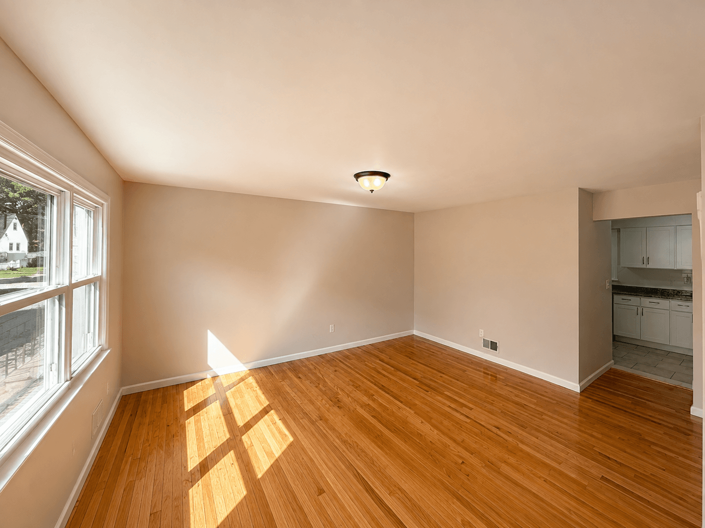 Highland Park Apartment: 233-251 South 8th Ave