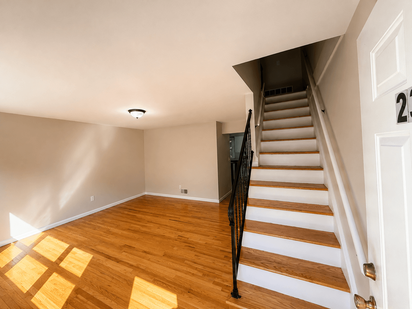 Highland Park Apartment: 233-251 South 8th Ave