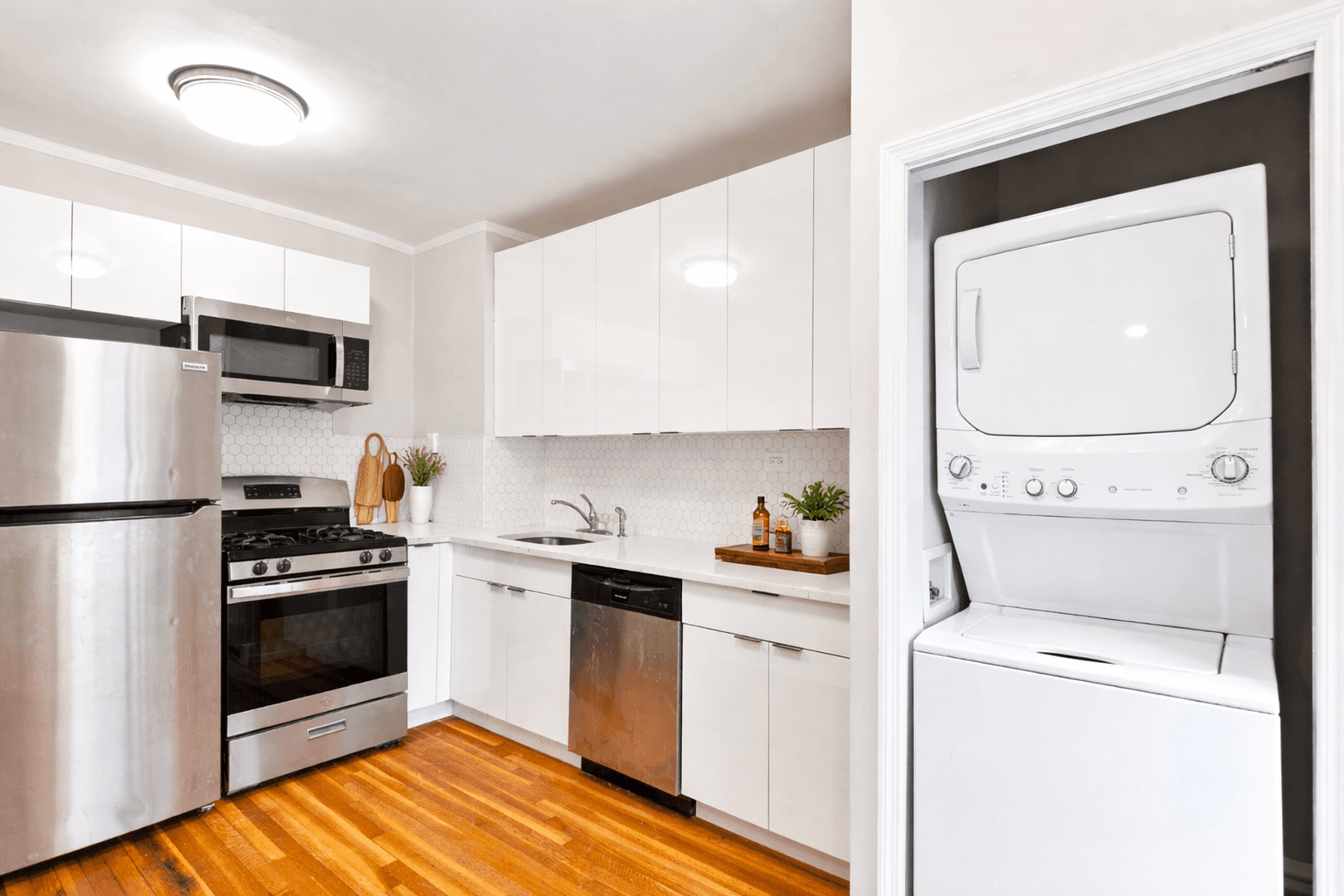 Montclair Apartment: 39-41 North Fullerton Ave