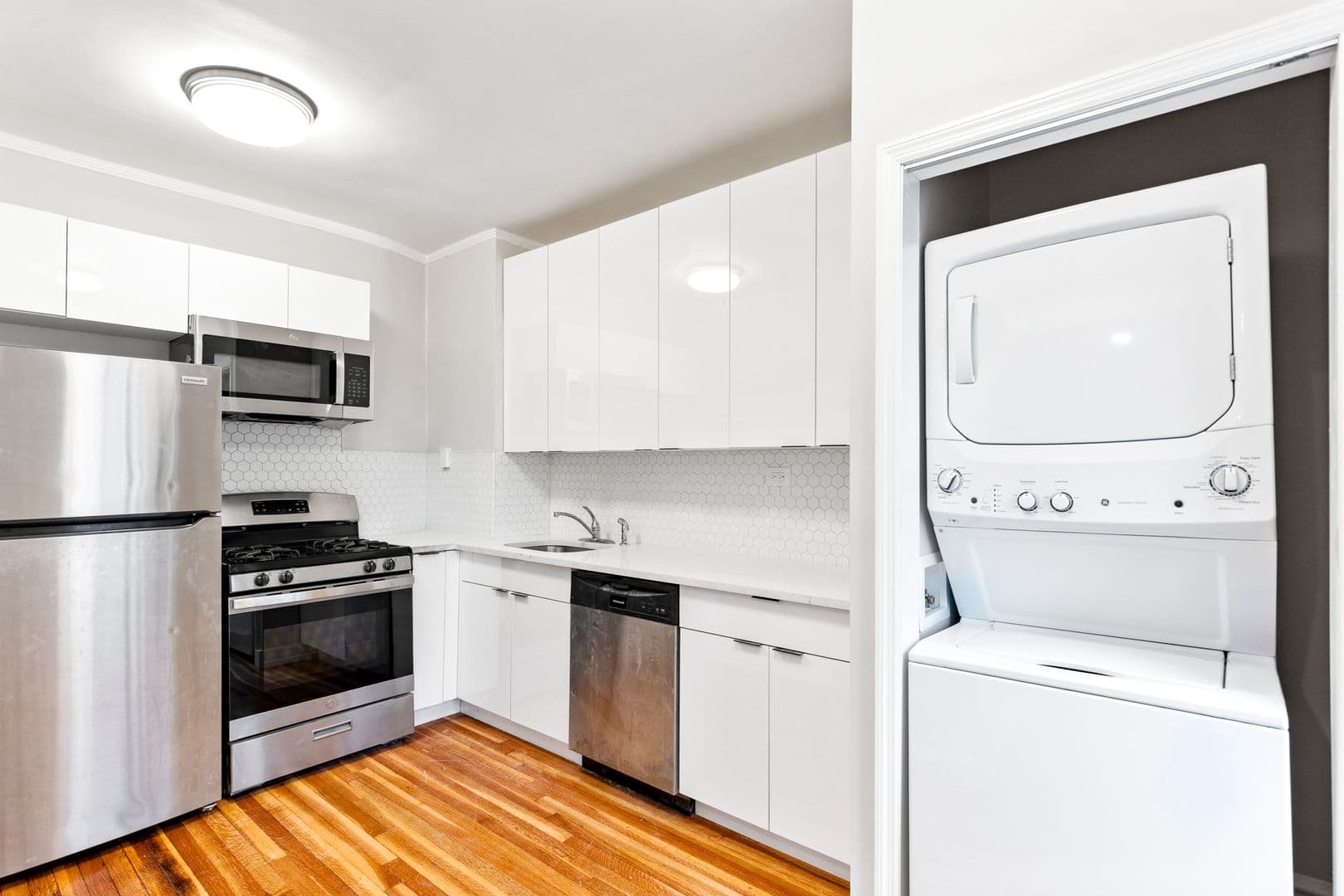 Montclair Apartment: 39-41 North Fullerton Ave