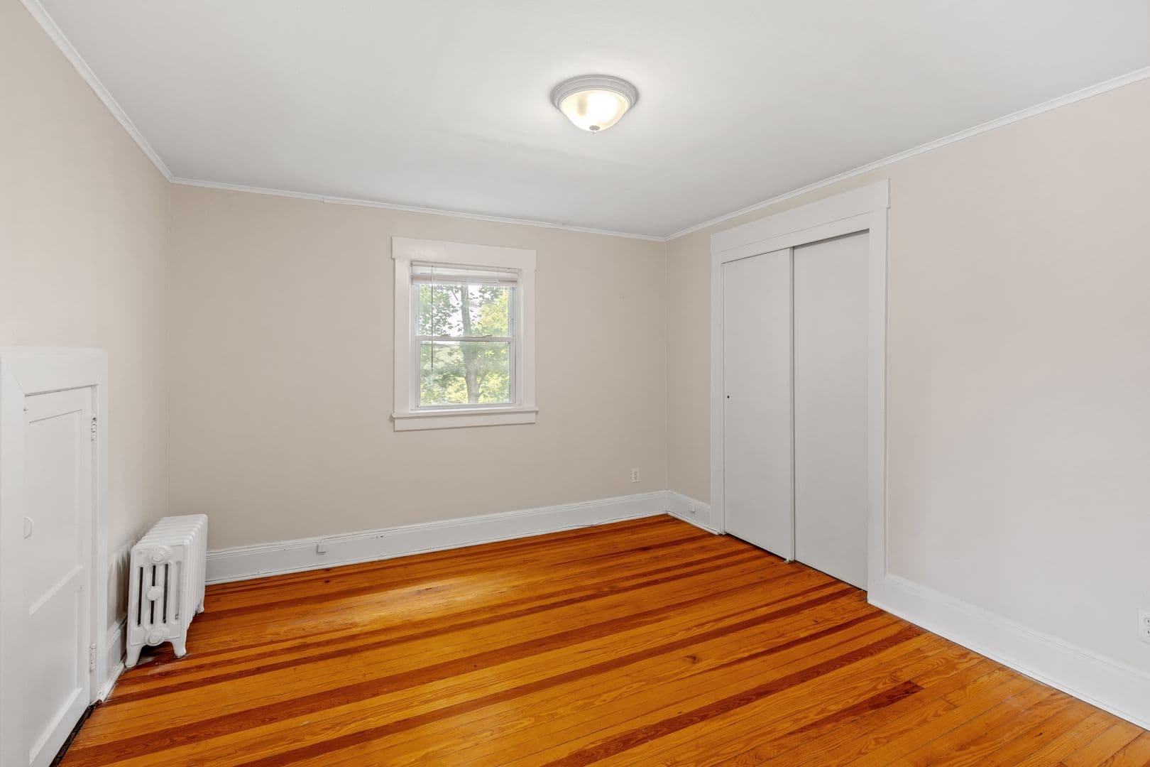 Bogota Apartment: 47 E Main St