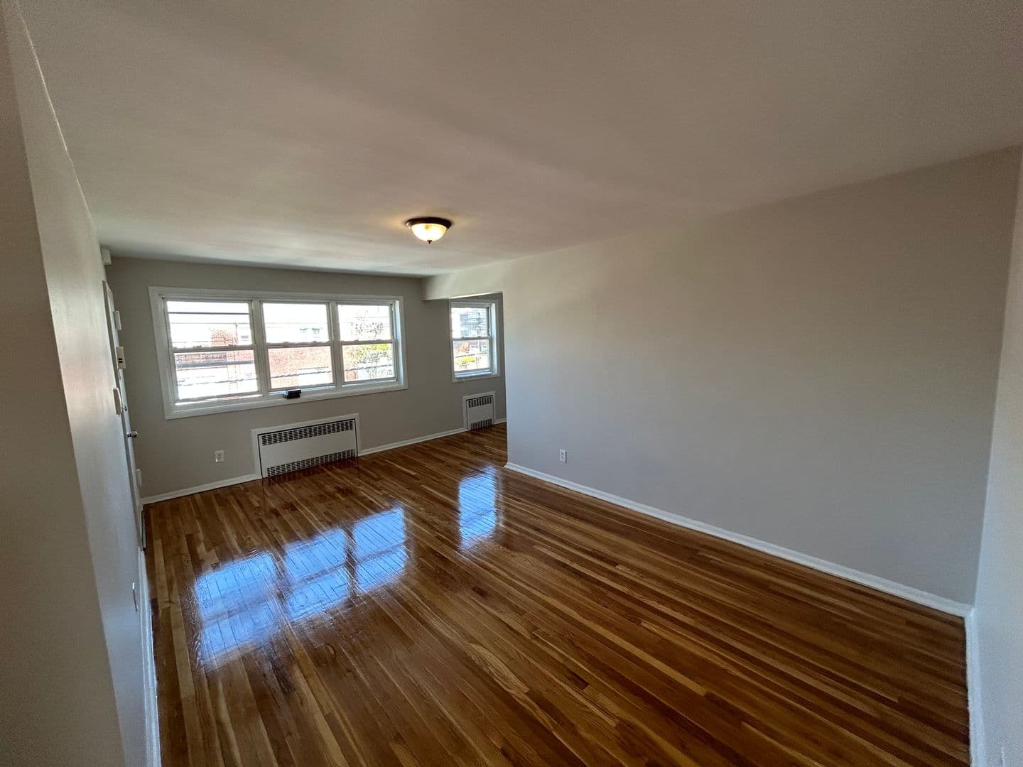 Union Apartment: 2730-2750 Morris Ave