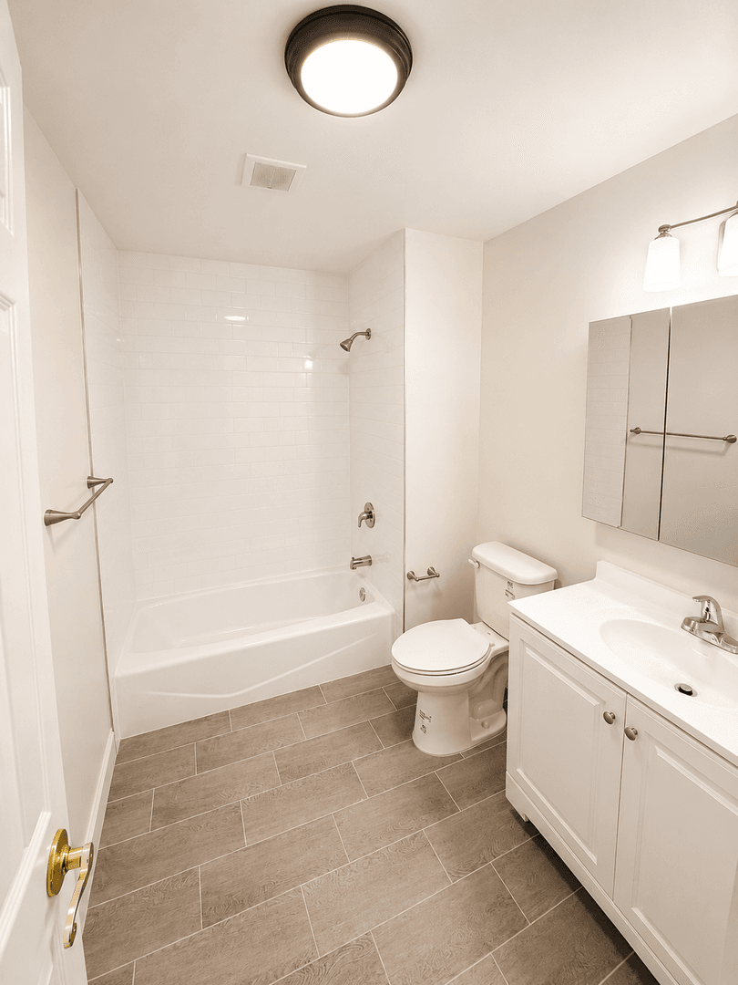 Highland Park Apartment: 233-251 South 8th Ave
