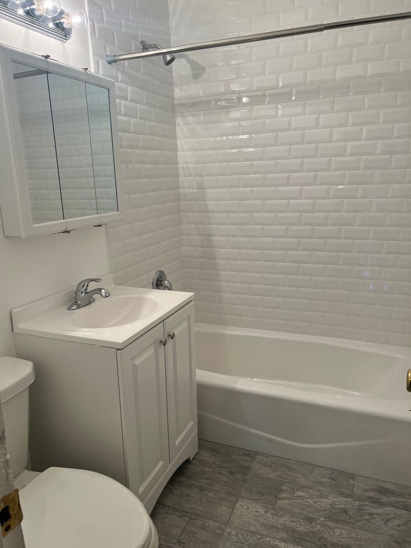 Hackensack Apartment: 97-115 Myer St