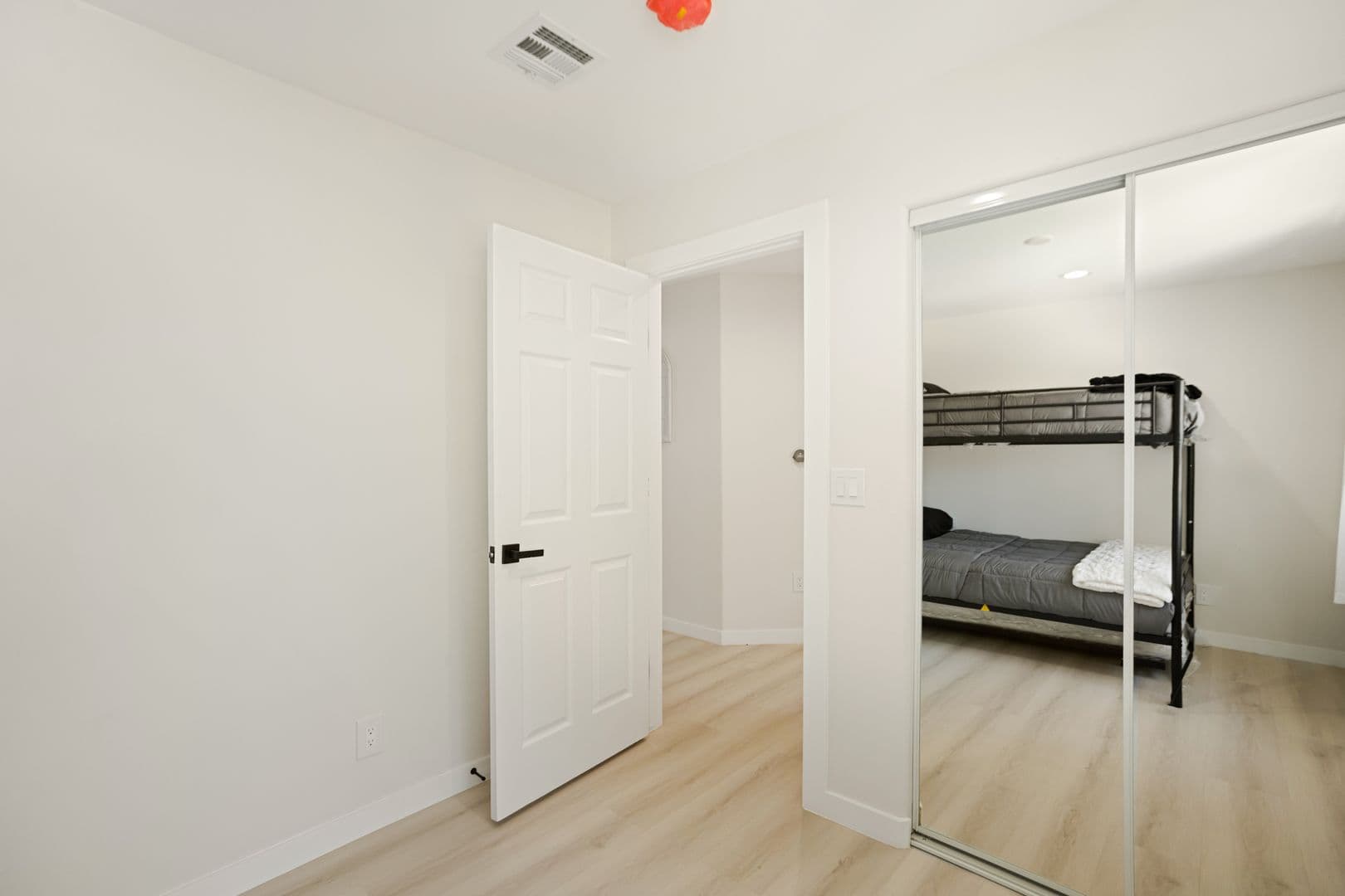 Reseda Apartment: 7904 Tampa Avenue
