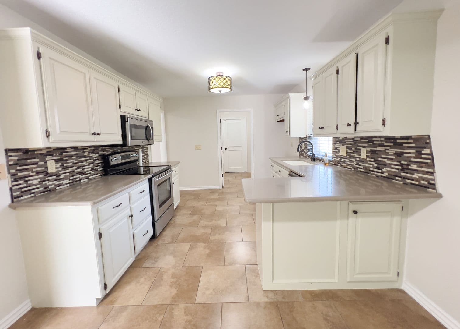 Oklahoma City House: 11800 Kingsridge Terrace
