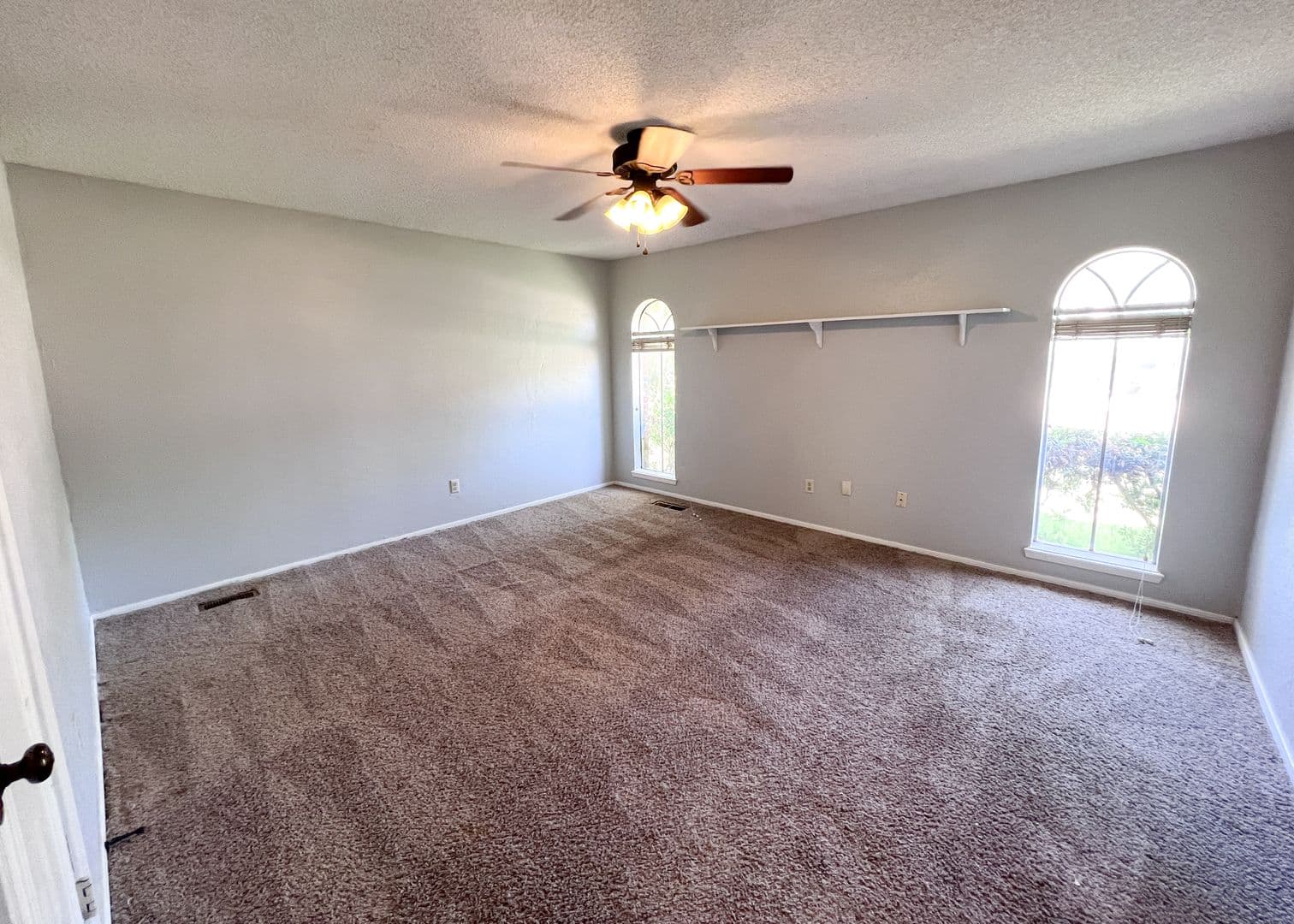 Edmond House: 3821 Meadow Lane