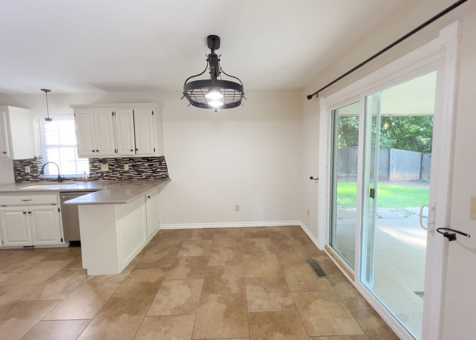 Oklahoma City House: 11800 Kingsridge Terrace