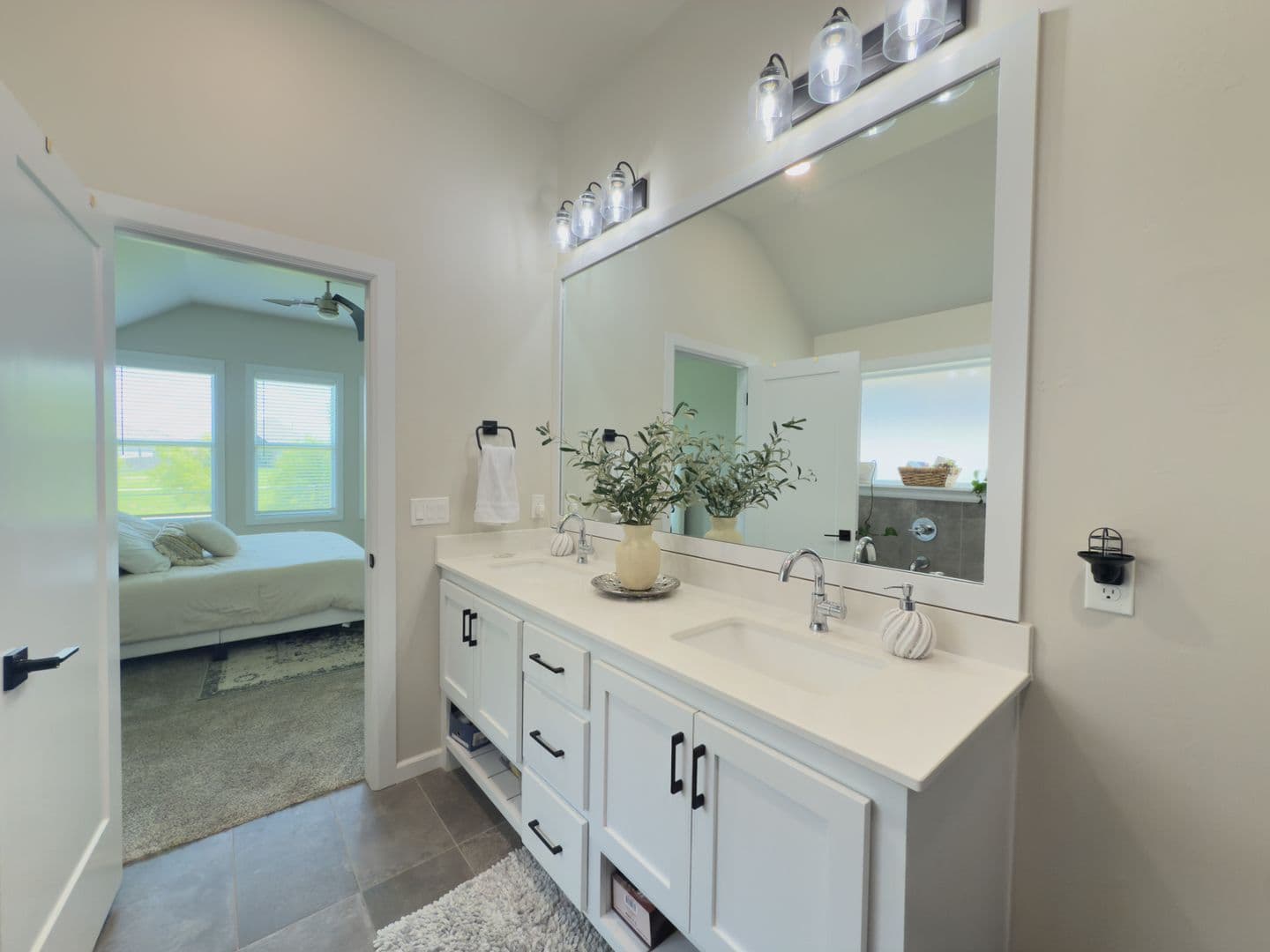 Edmond House: 6109 NW 158th ST