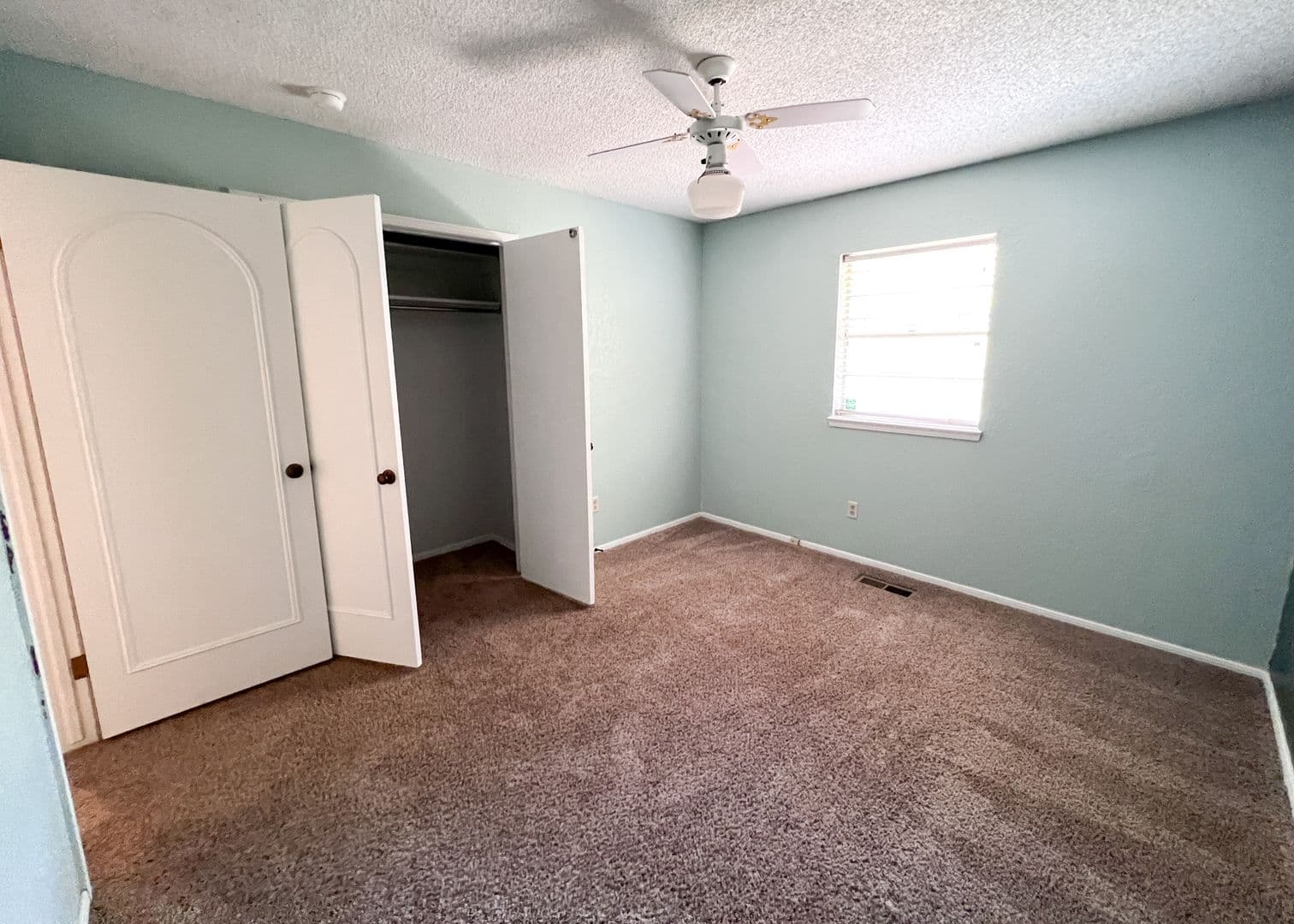 Edmond House: 3821 Meadow Lane