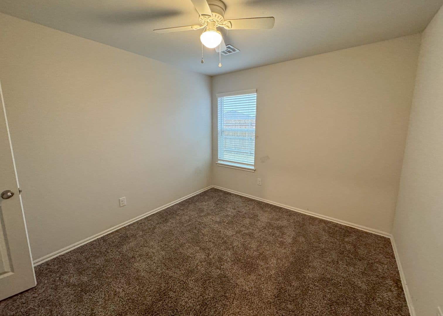 Mustang House: 1109 S Appaloosa Lane