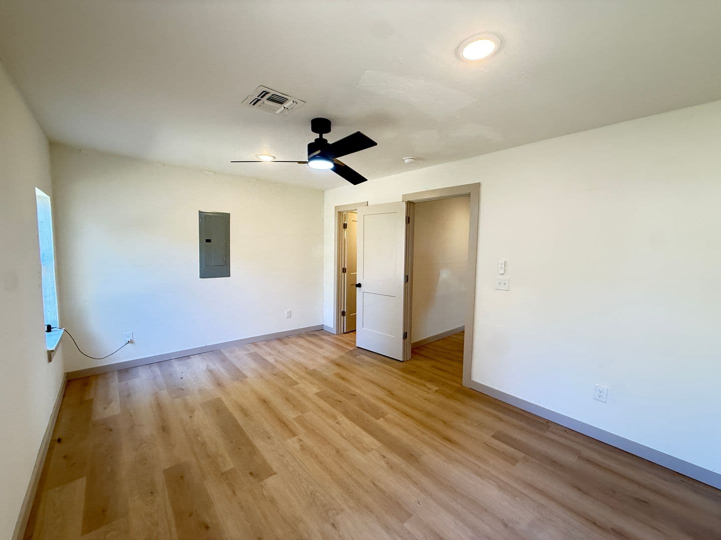 Oklahoma City House: 737 NW 89th ST