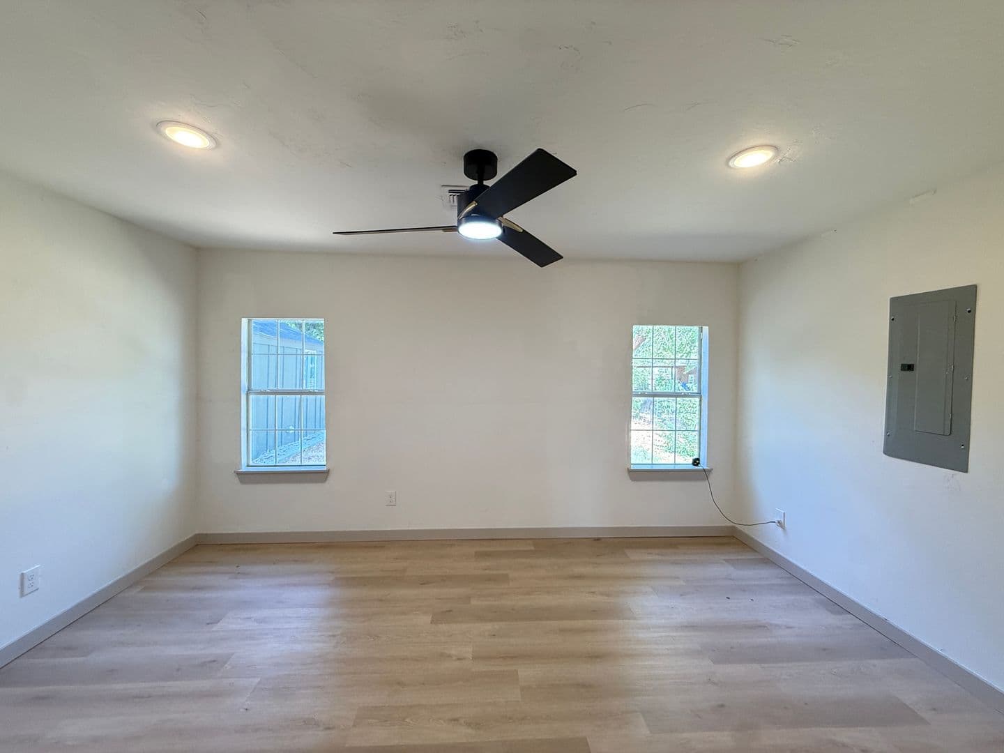 Oklahoma City House: 737 NW 89th ST