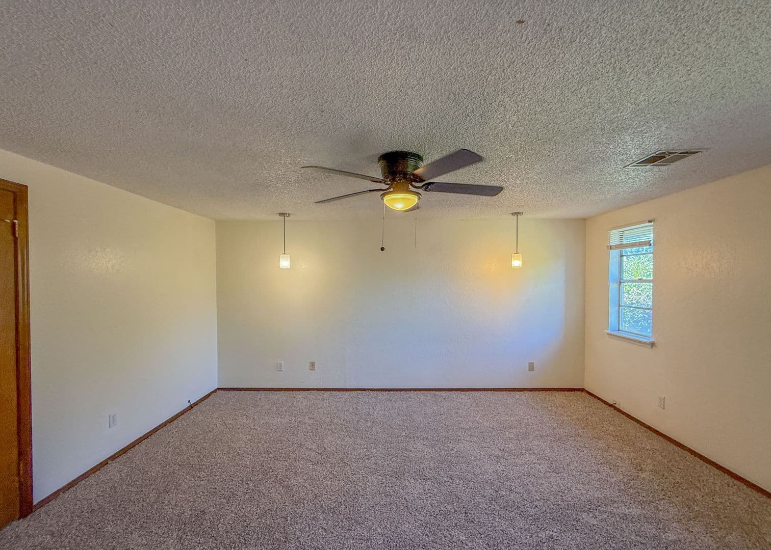 Oklahoma City House: 7223 Edenborough Dr