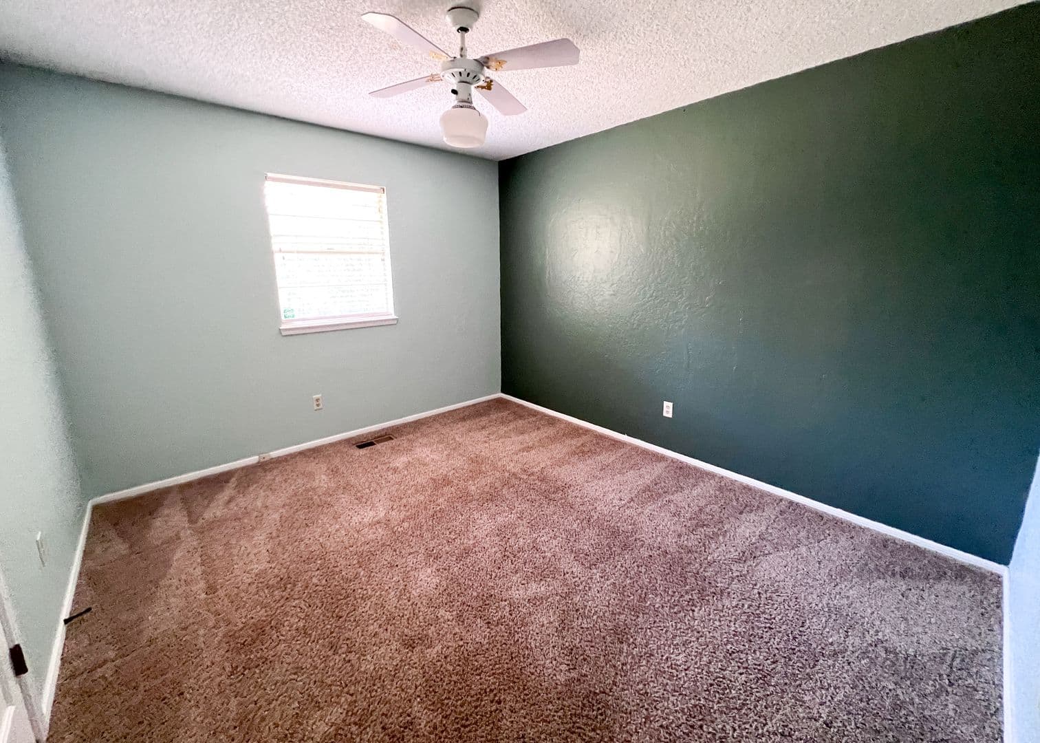 Edmond House: 3821 Meadow Lane