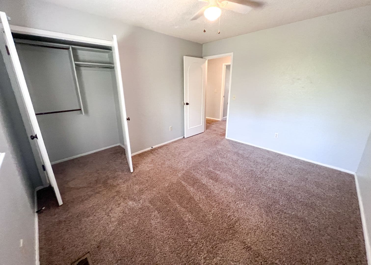 Edmond House: 3821 Meadow Lane