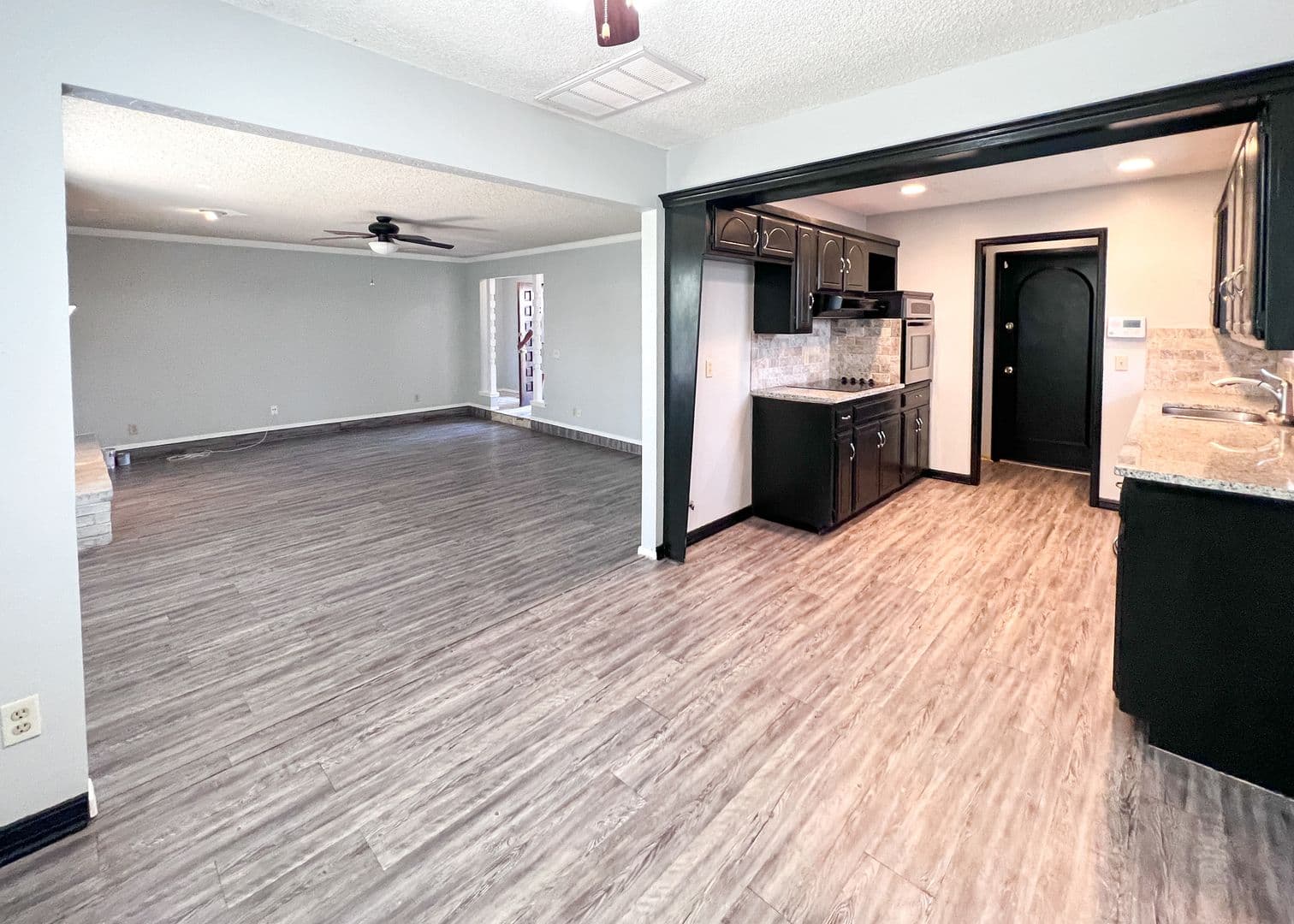 Edmond House: 3821 Meadow Lane