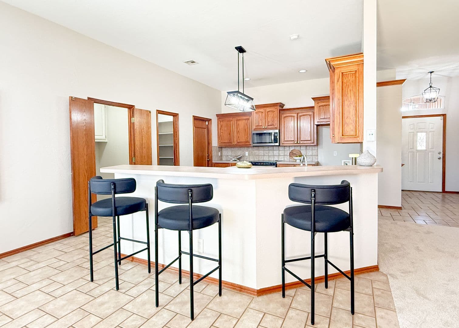 Edmond House: 18212 Willow Oak Lane