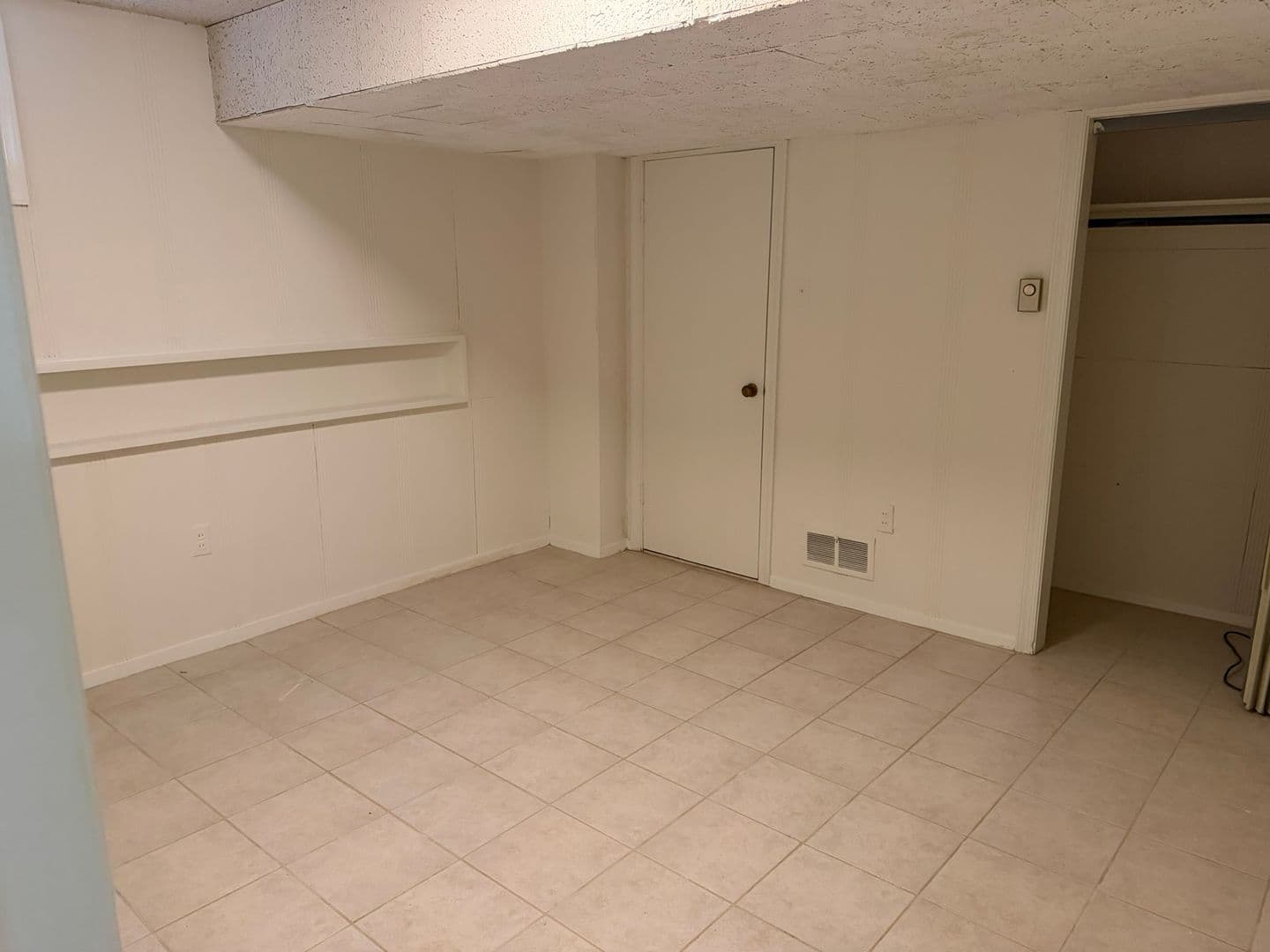 Bethesda House: 9220 Quintana Drive