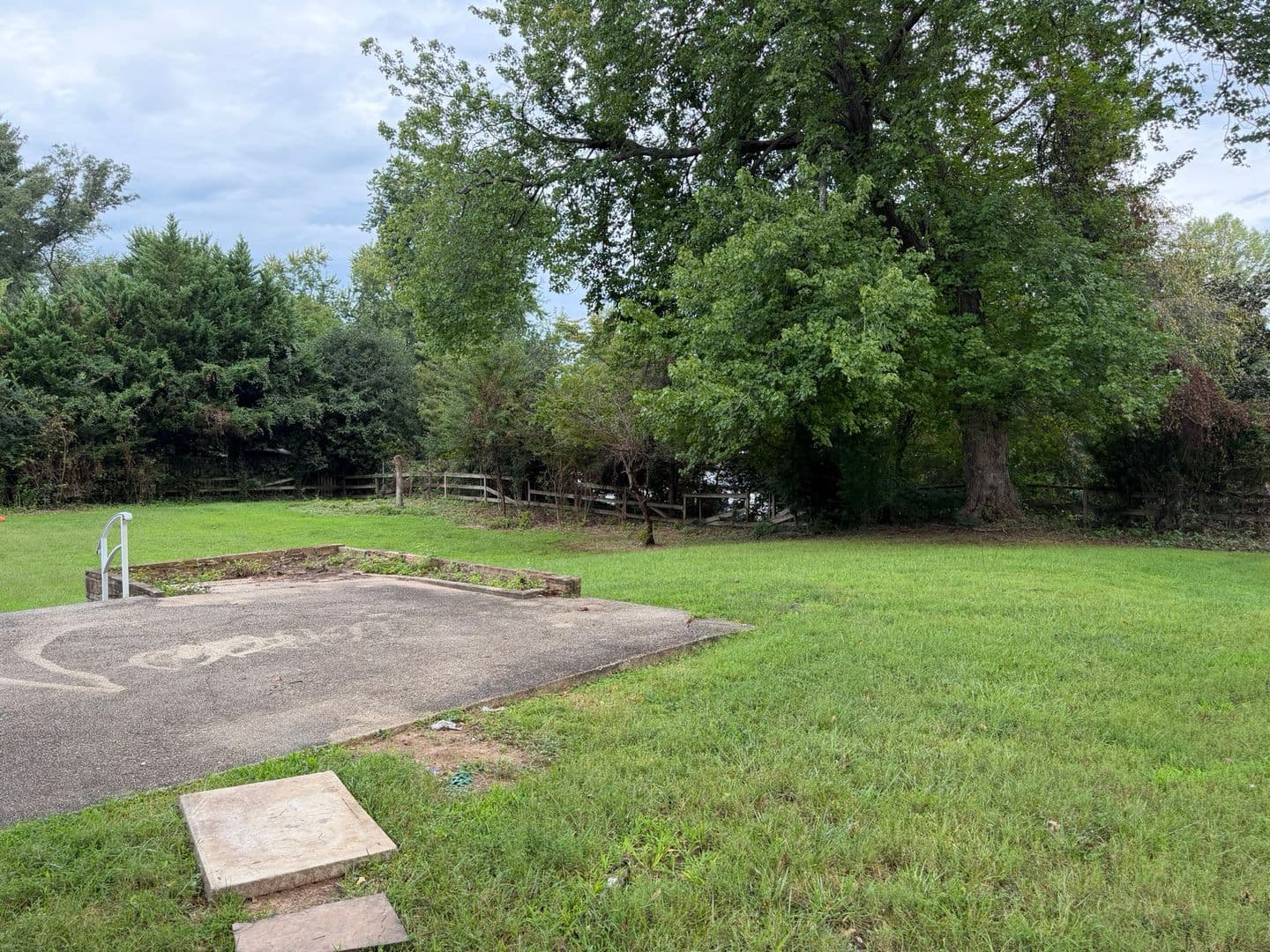 Bethesda House: 9220 Quintana Drive