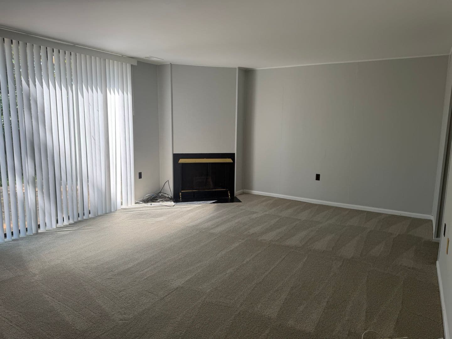 Potomac House: 8130 Inverness Ridge Rd