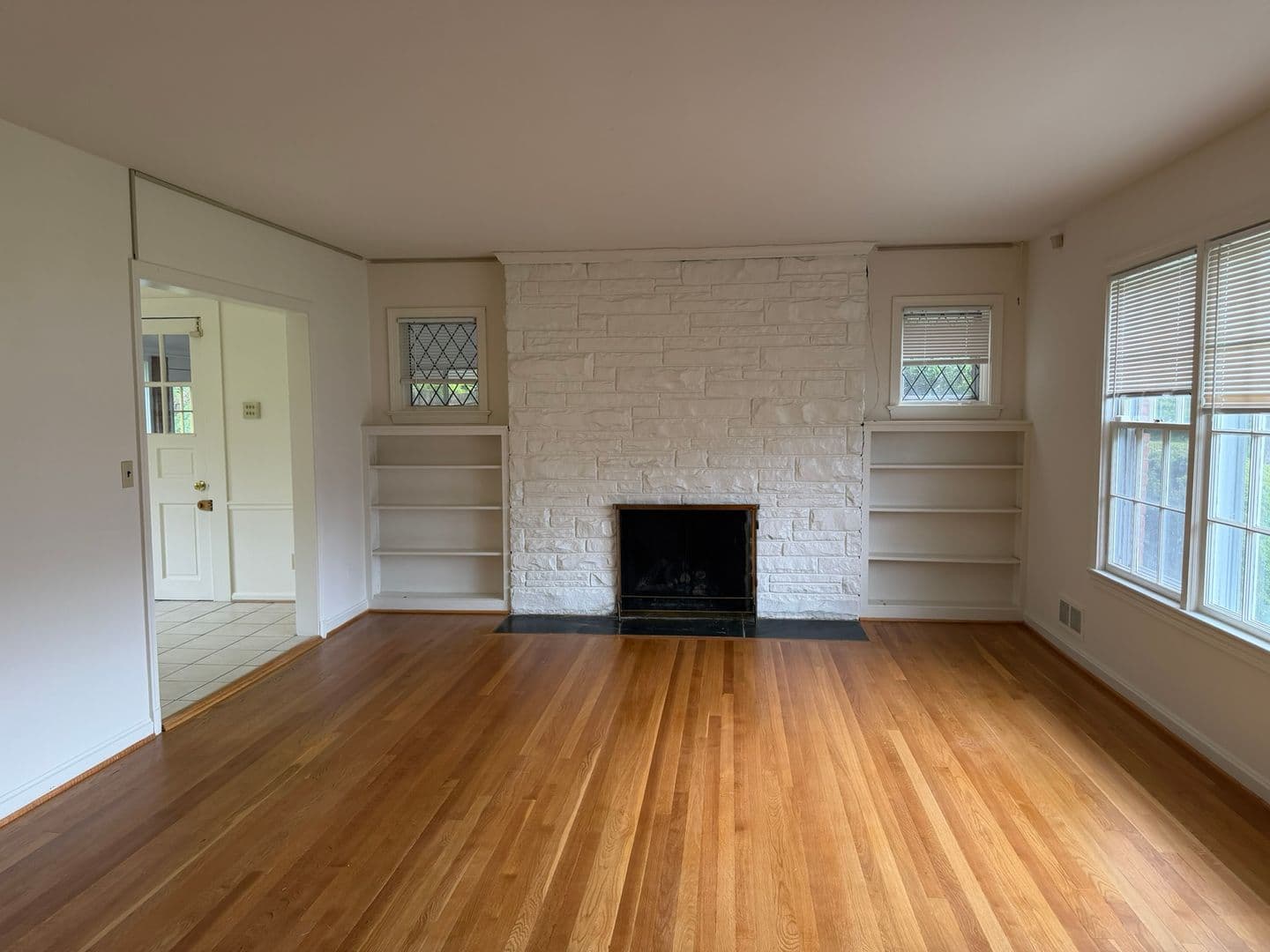 Bethesda House: 9220 Quintana Drive