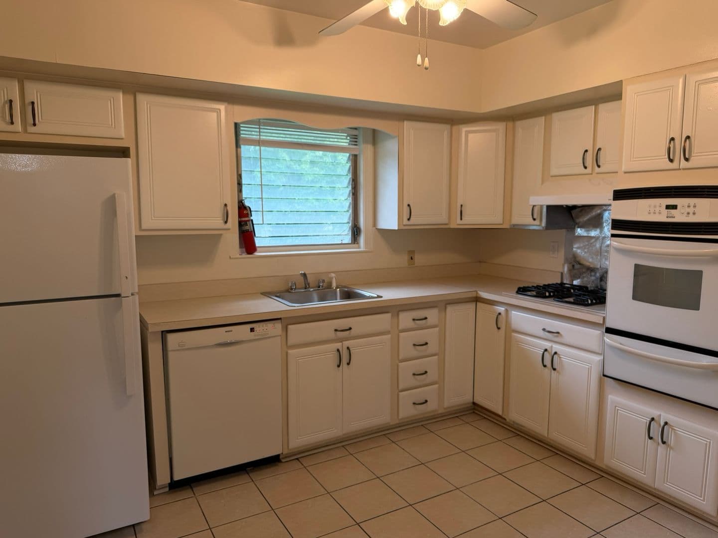 Bethesda House: 9220 Quintana Drive