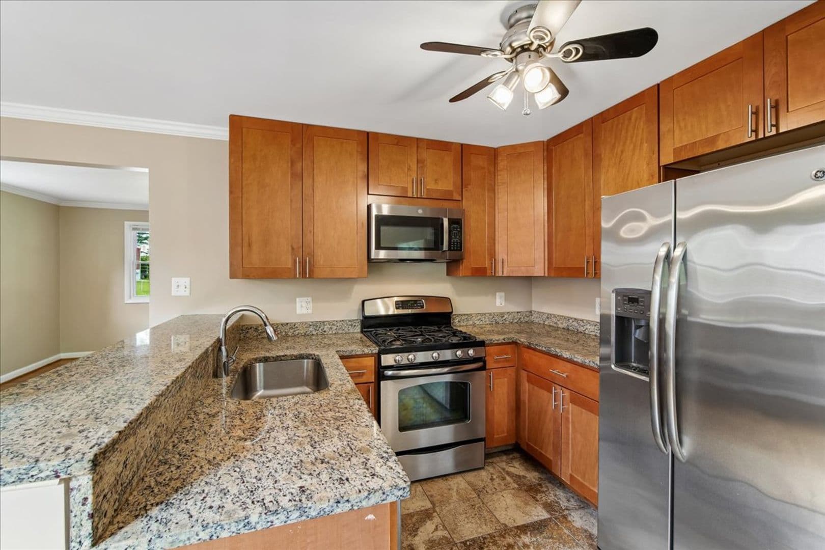 North Bethesda House: 11705 Ashley Drive