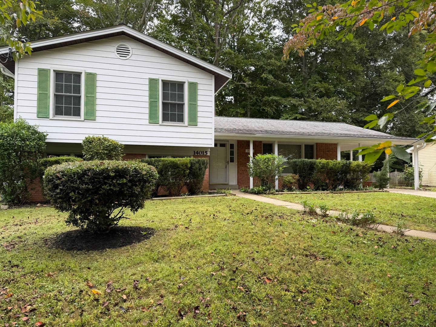 Rockville House: 14015 Congress Drive