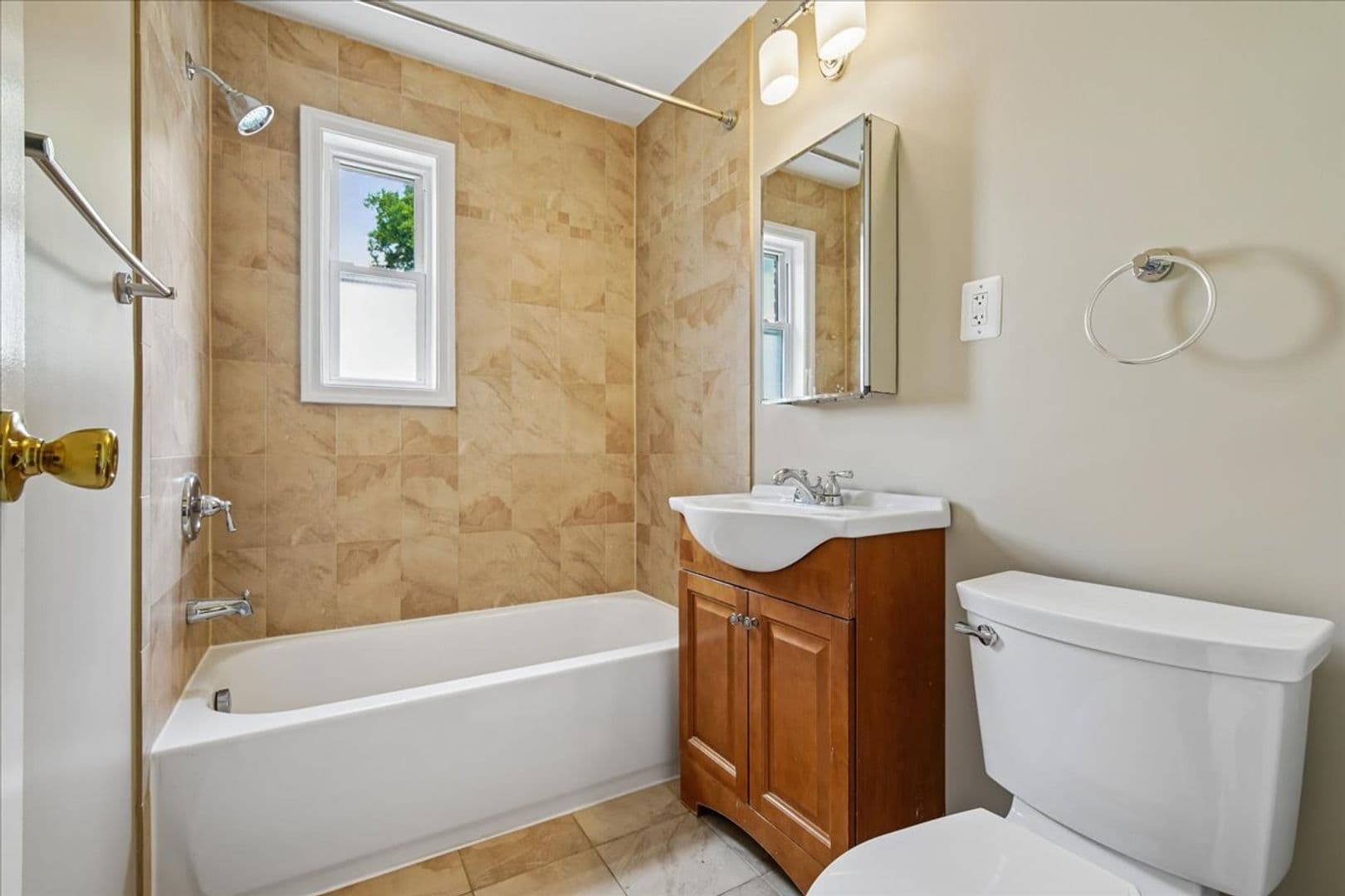 North Bethesda House: 11705 Ashley Drive