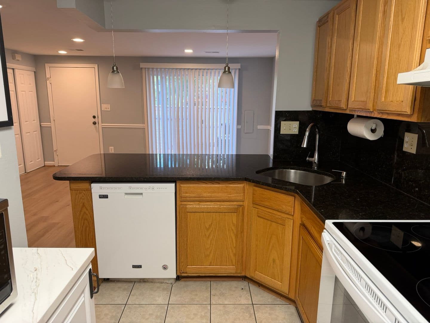 Montgomery Village House: 8872 Welbeck Way