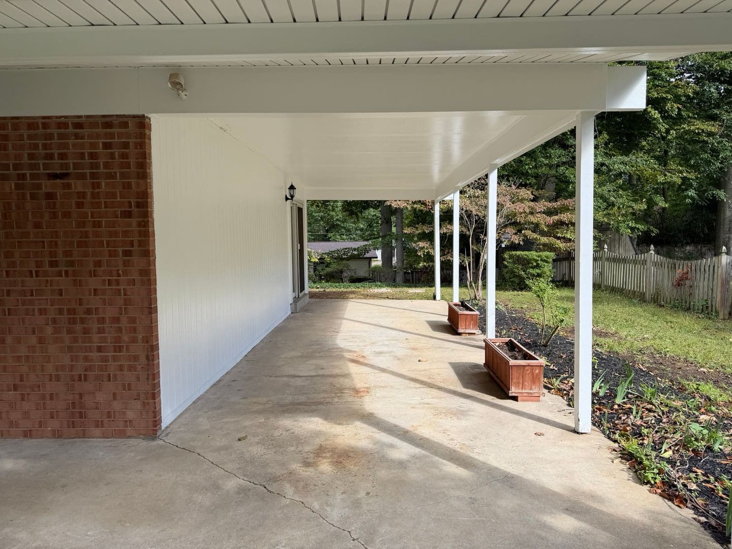 Rockville House: 14015 Congress Drive