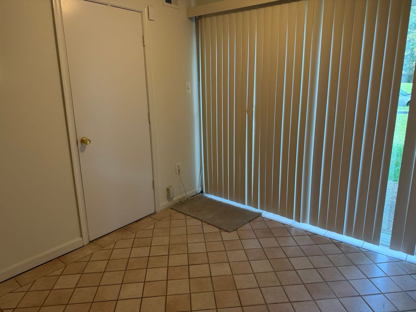 Silver Spring House: 14903 Cleese Ct Unit A