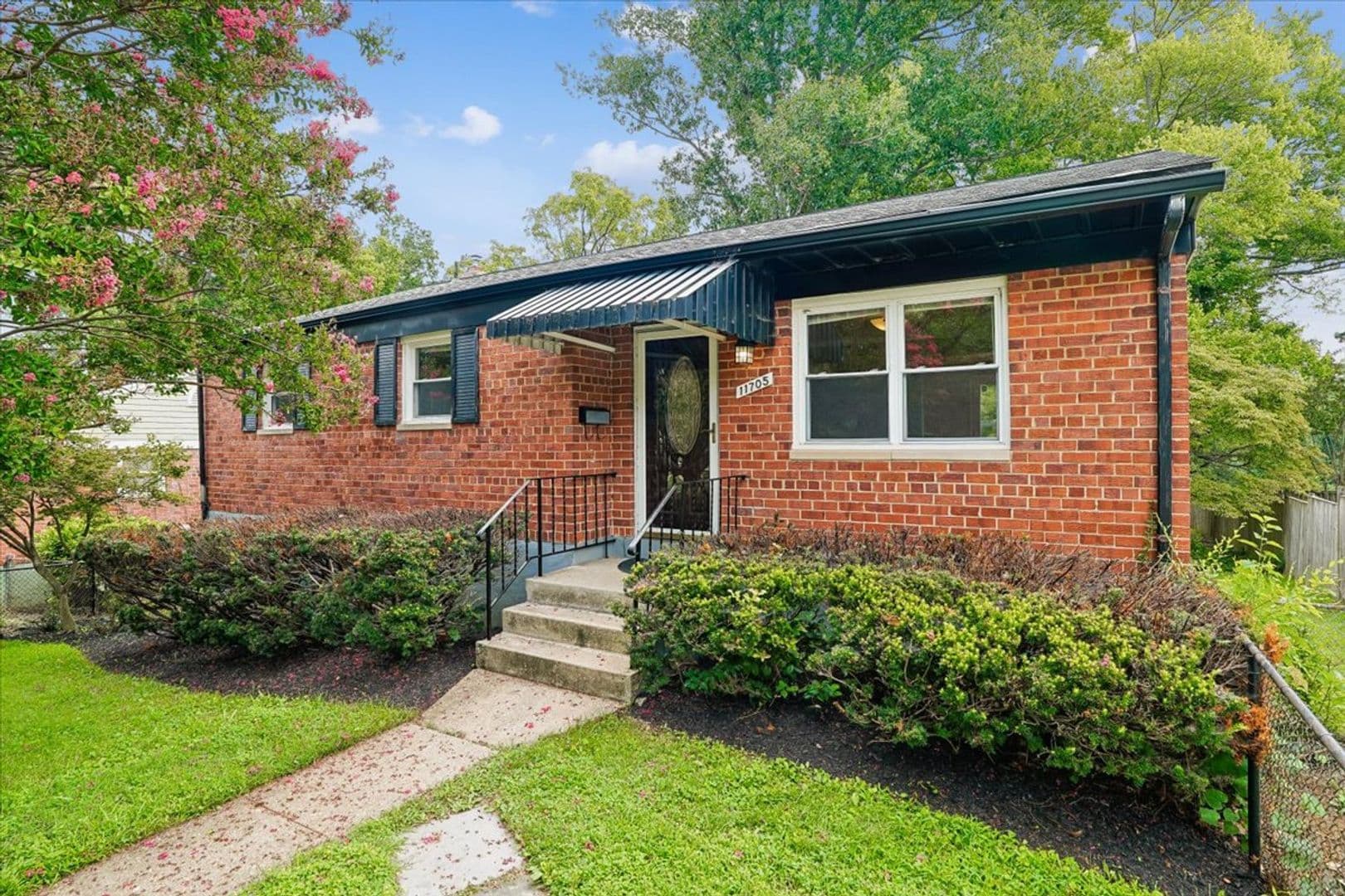 North Bethesda House: 11705 Ashley Drive