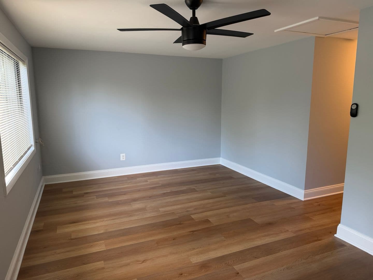 Montgomery Village House: 8872 Welbeck Way