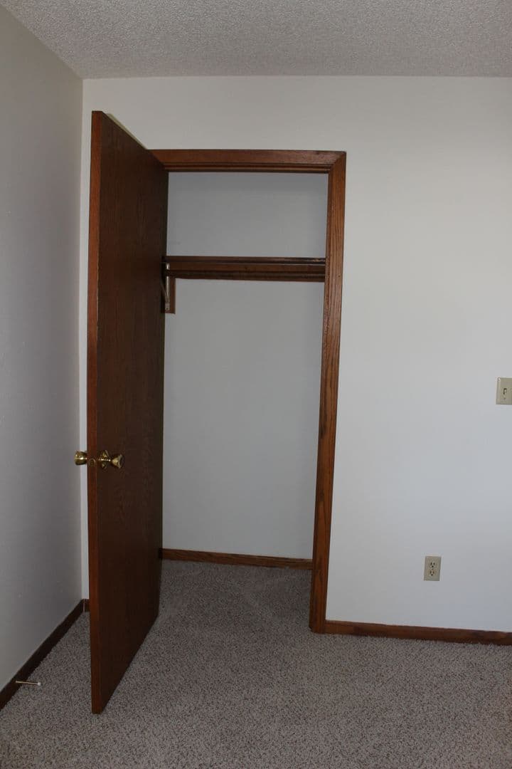 Ridgeland Apartment: 400 & 401 Scranton St