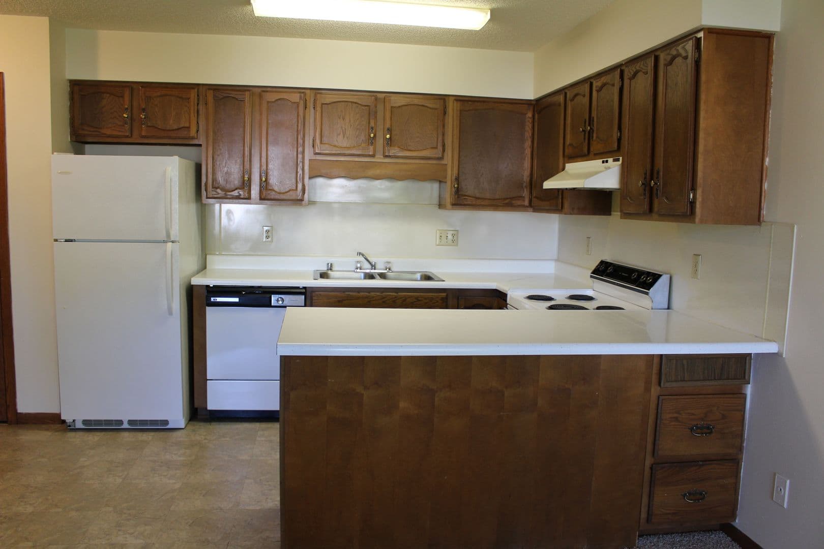 Ridgeland Apartment: 400 & 401 Scranton St