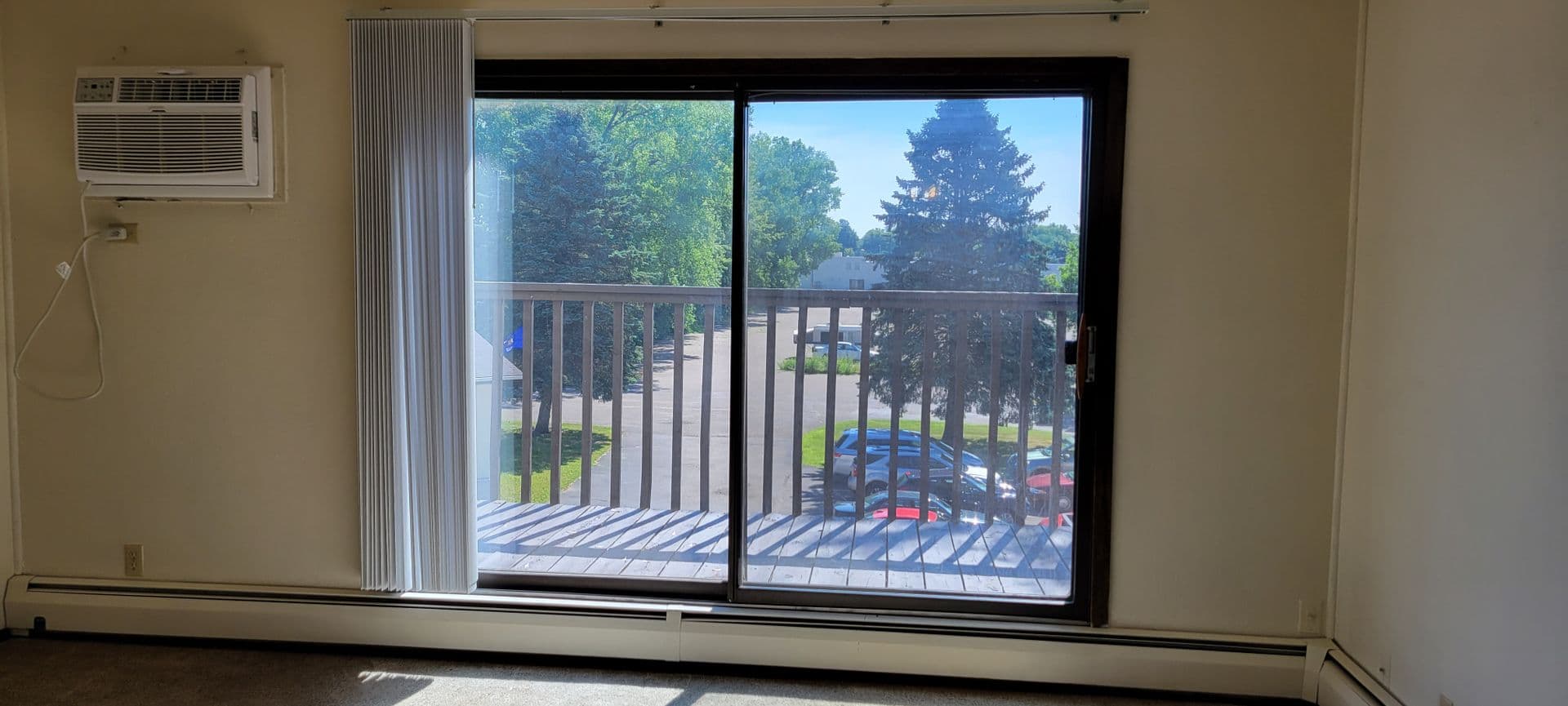 Menomonie Apartment: 420 Heller Rd