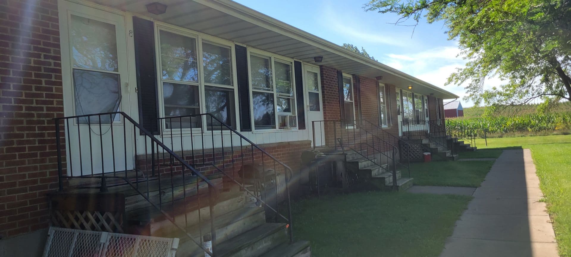Ridgeland Apartment: 400 & 401 Scranton St