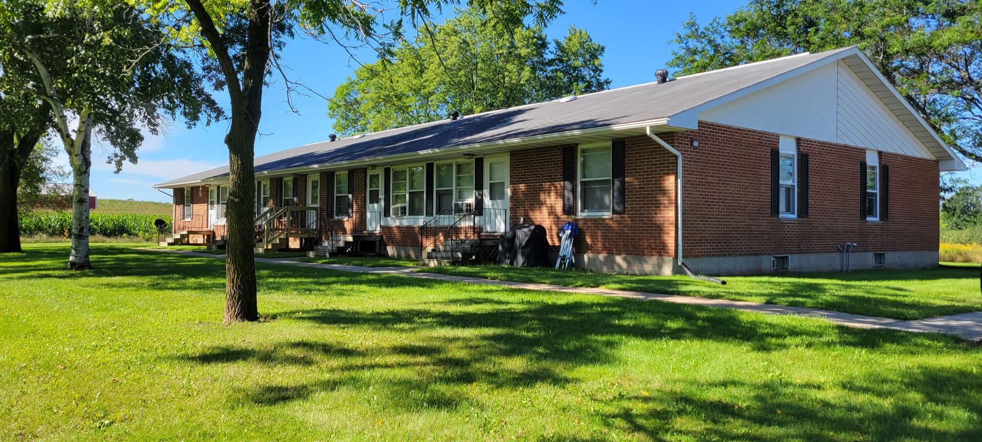 Ridgeland Apartment: 400 & 401 Scranton St